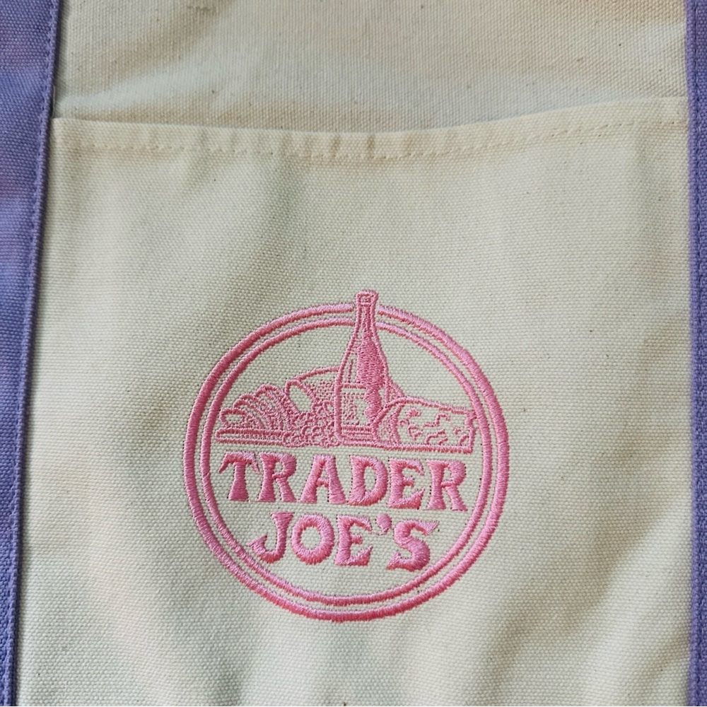 NWT Large Lavender Trader Joe’s Canvas Limited Release Tote Shopping Bag - Picture 2 of 6